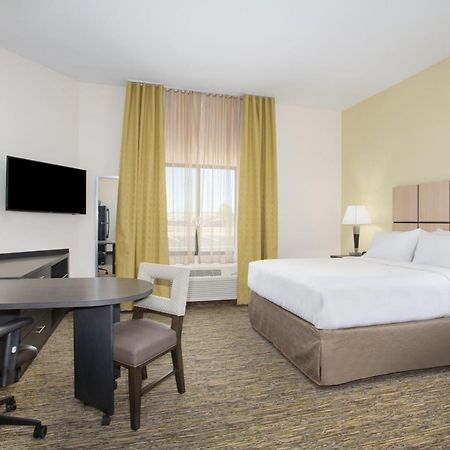 Candlewood Suites Pueblo By Ihg Bagian luar foto