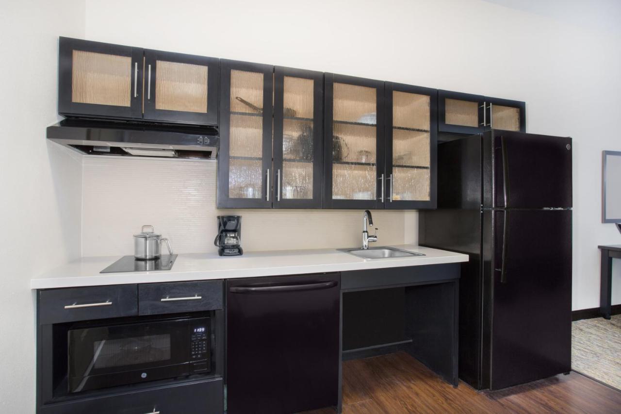Candlewood Suites Pueblo By Ihg Ruang foto
