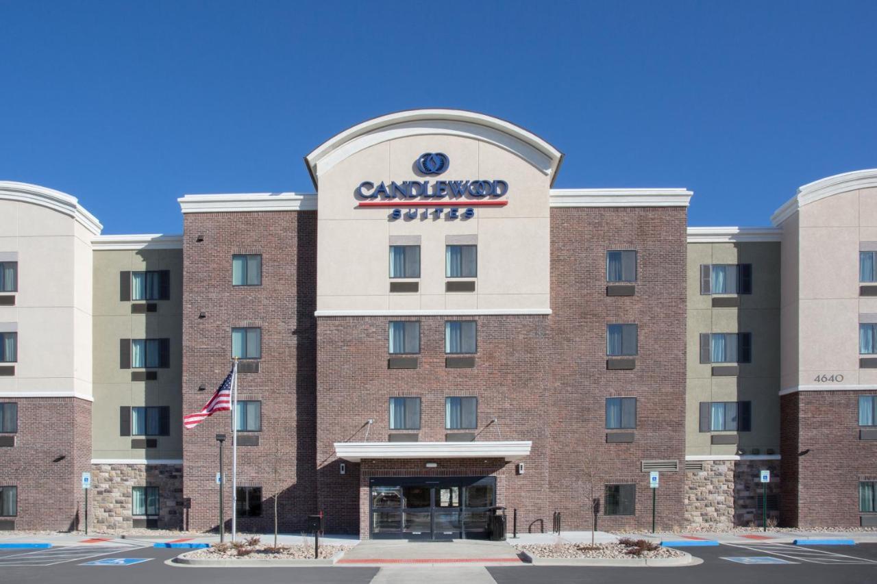 Candlewood Suites Pueblo By Ihg Bagian luar foto